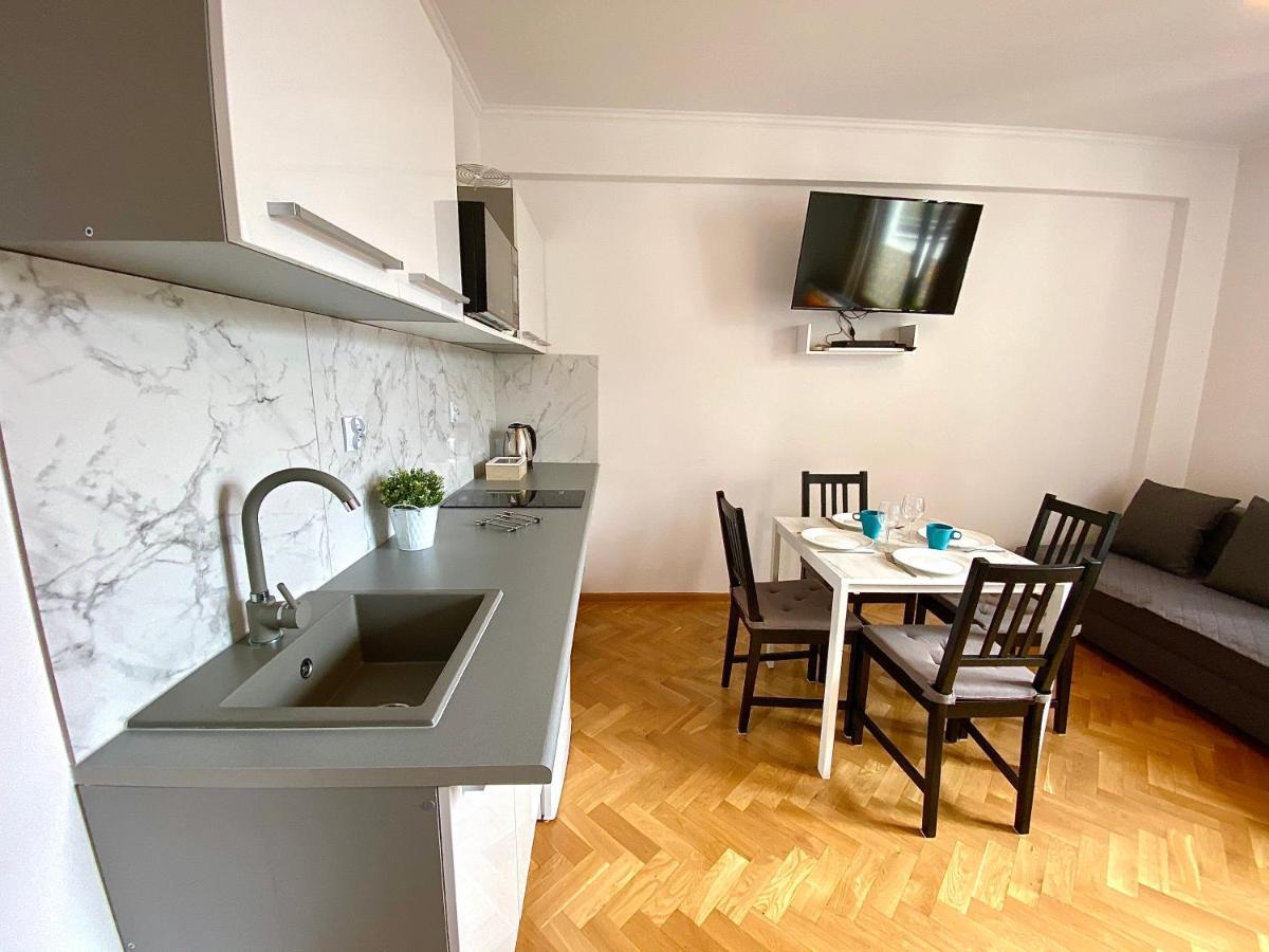 Center Warsaw - Apartmenty Jana Pawla II Exterior foto