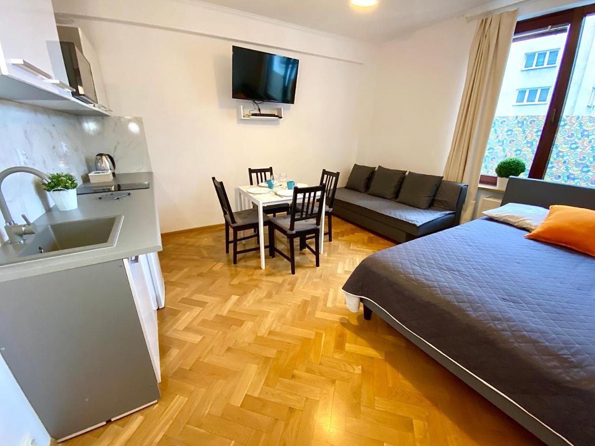 Center Warsaw - Apartmenty Jana Pawla II Exterior foto