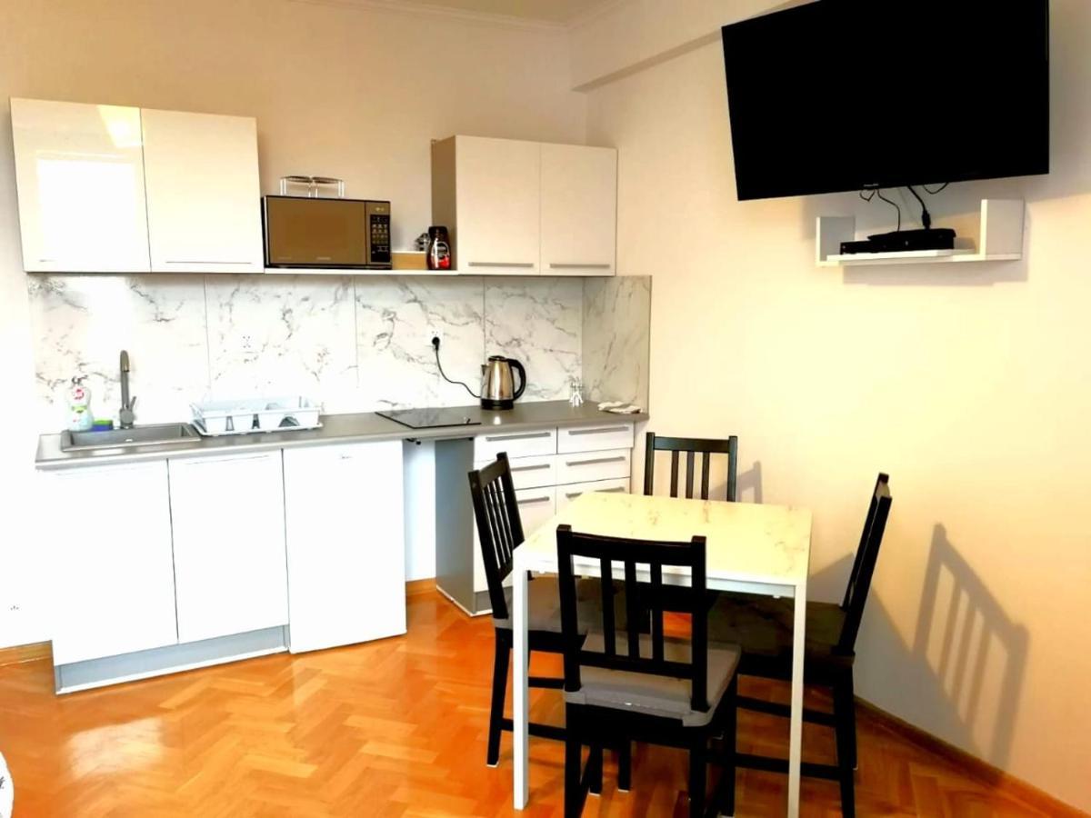 Center Warsaw - Apartmenty Jana Pawla II Exterior foto